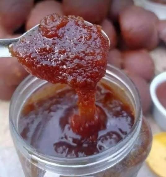 Date Palm Liquid Jaggery (Nolen Gur Jhola)